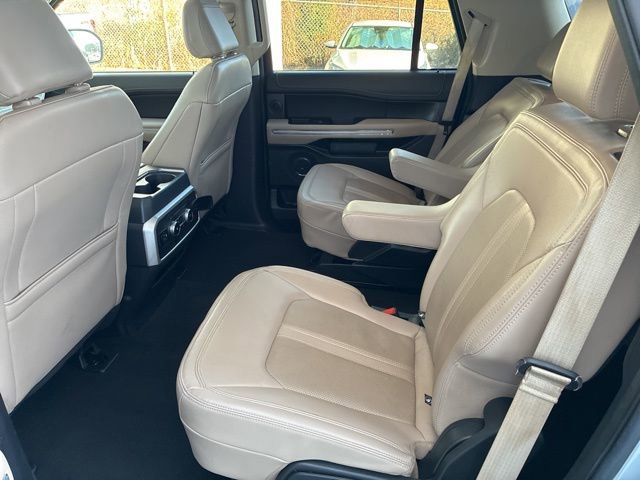 Used 2023 Ford Expedition Limited image 21