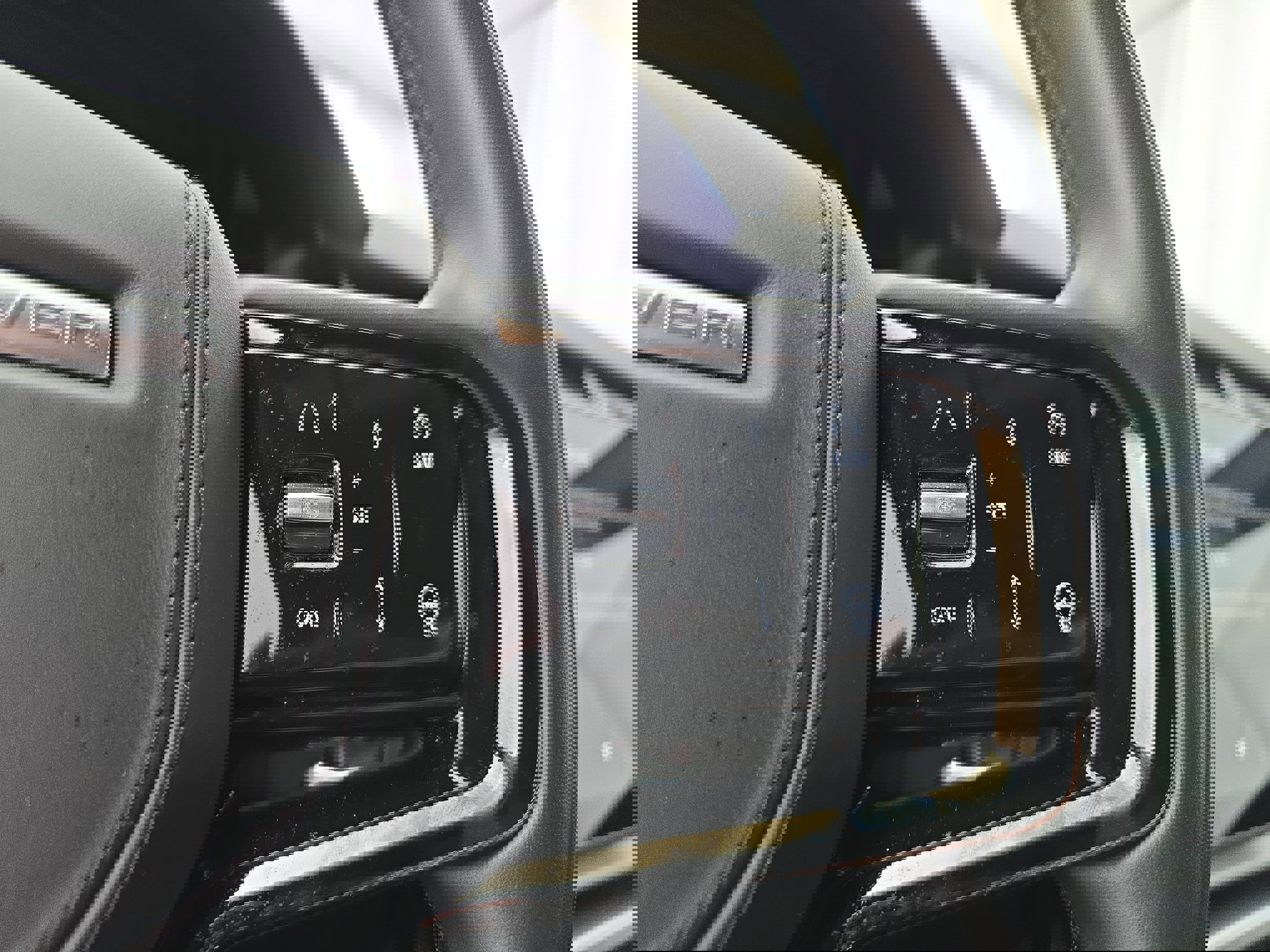 Used 2025 Land Rover Range Rover Velar S image 18