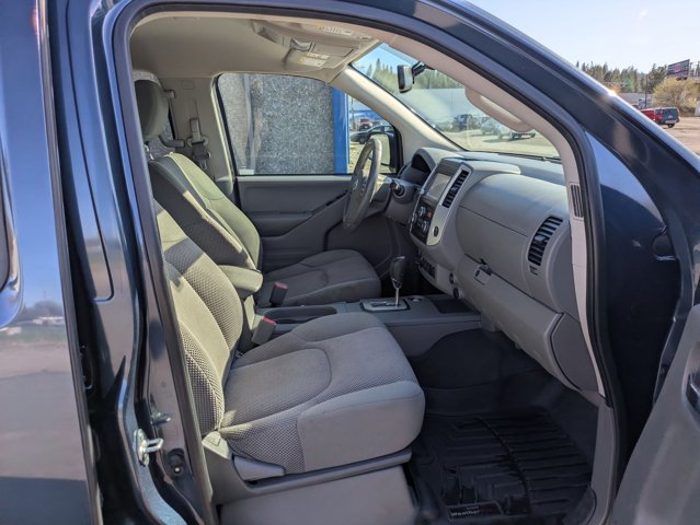 Used 2021 Nissan Frontier SV image 26