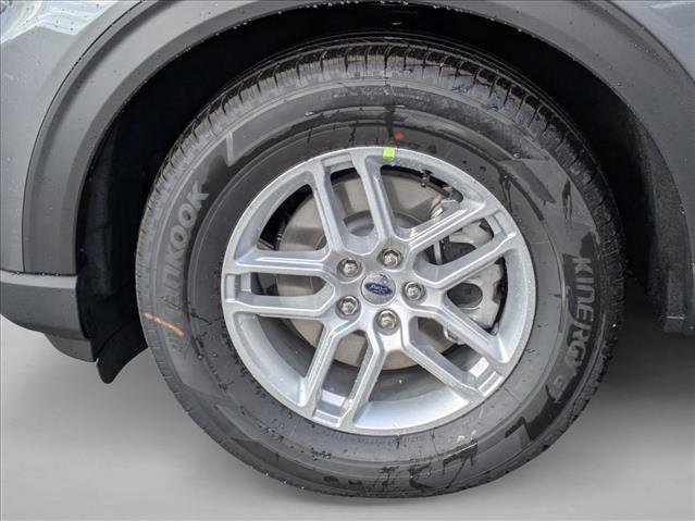 New 2026 Ford Explorer Active image 16