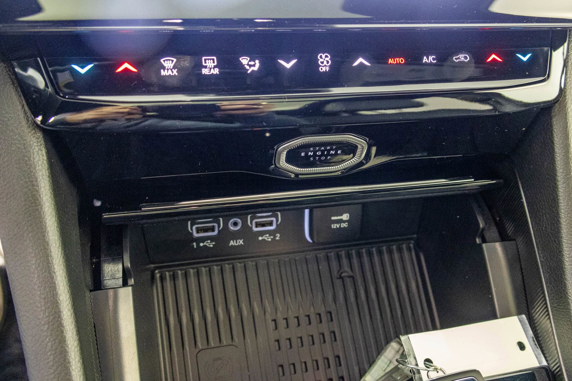 New 2026 Jeep Grand Cherokee L Limited image 30