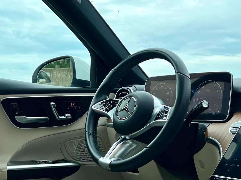 Certified 2023 Mercedes-Benz C 300 4MATIC Sedan image 16