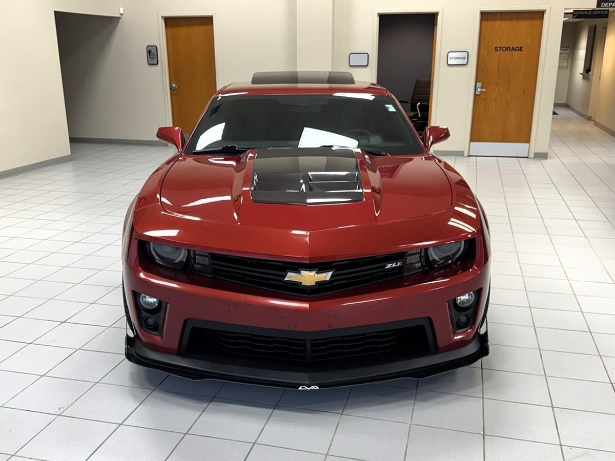 Used 2014 Chevrolet Camaro ZL1 RWD image 5