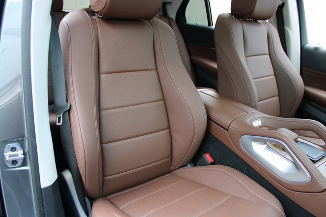 Used 2024 Mercedes-Benz GLE 350 4MATIC w/ AMG Line Exterior image 14