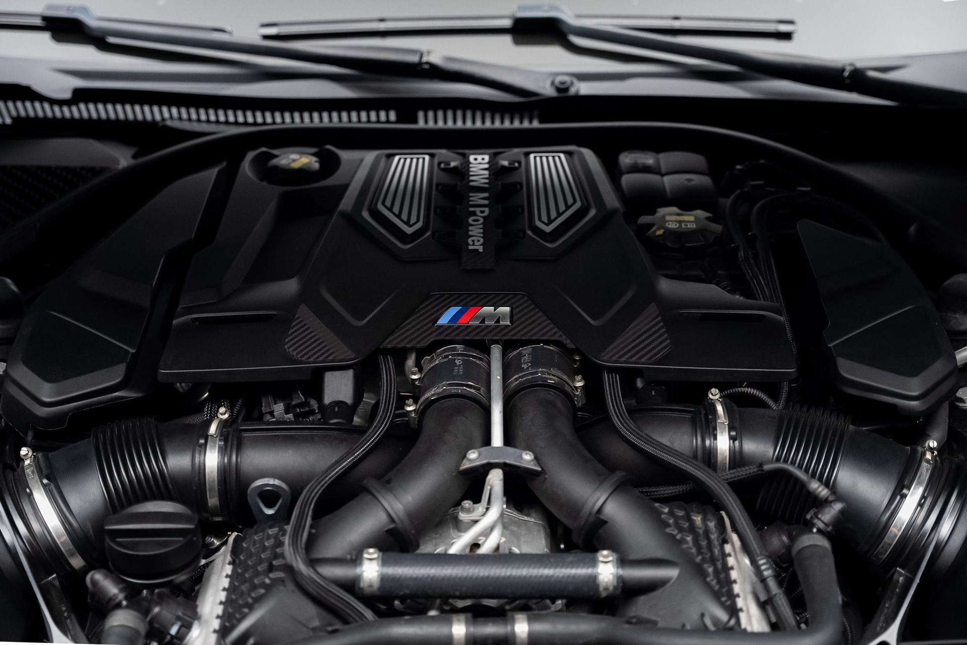 Used 2022 BMW M8 Competition w/ M Carbon Exterior Package AWD/4WD image 82