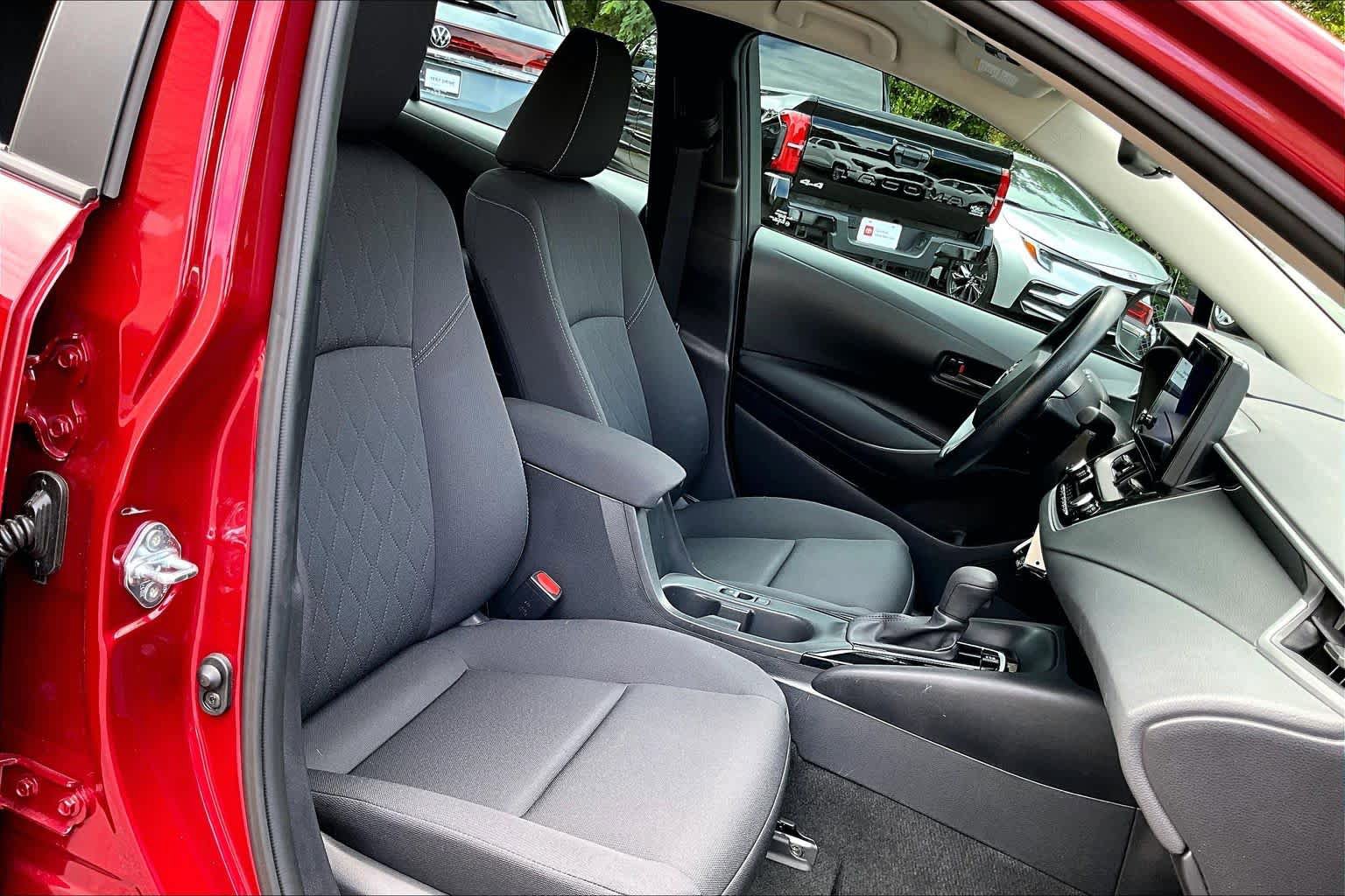 Certified 2023 Toyota Corolla LE FWD image 9