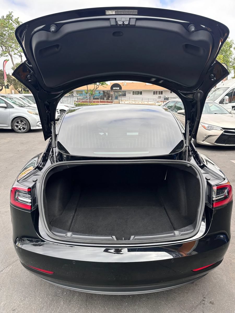 Used 2019 Tesla Model 3 Long Range RWD image 13