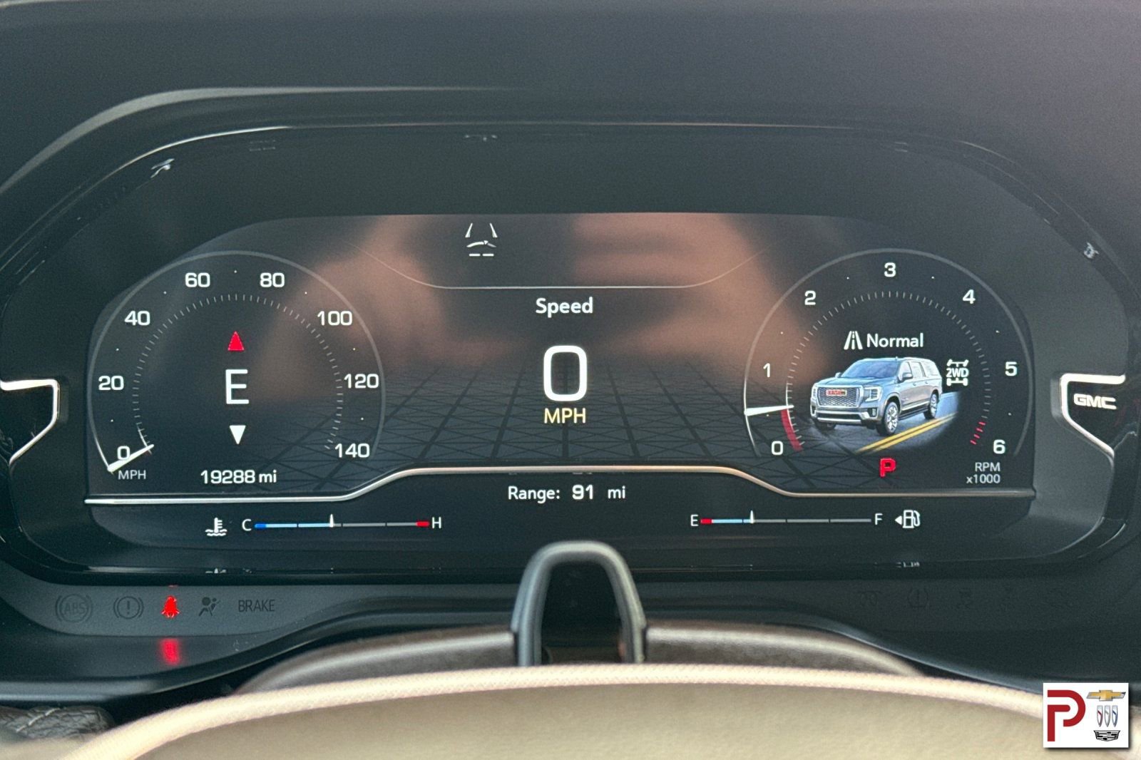 Certified 2024 GMC Yukon XL Denali image 32