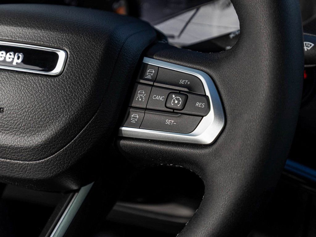 New 2026 Jeep Compass Limited image 13