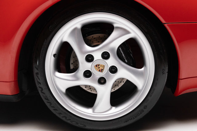 Used 1995 Porsche 911 Carrera RWD image 34