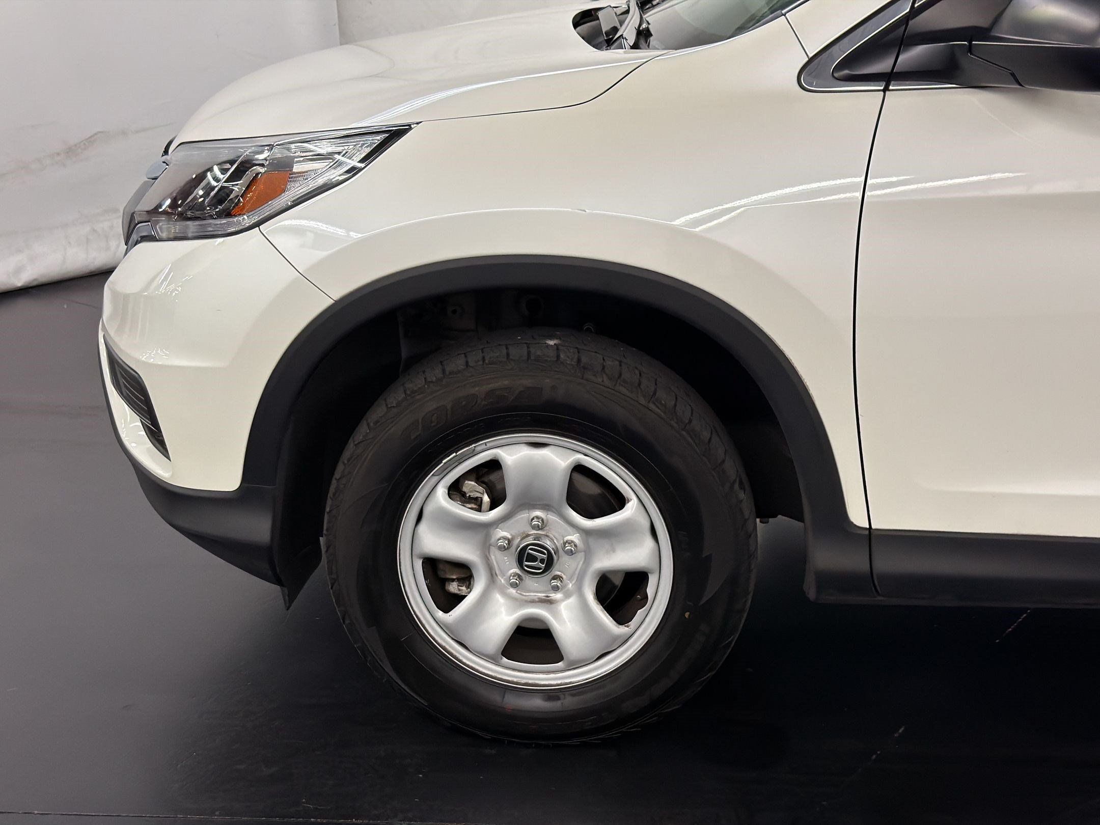 Used 2015 Honda CR-V LX image 12