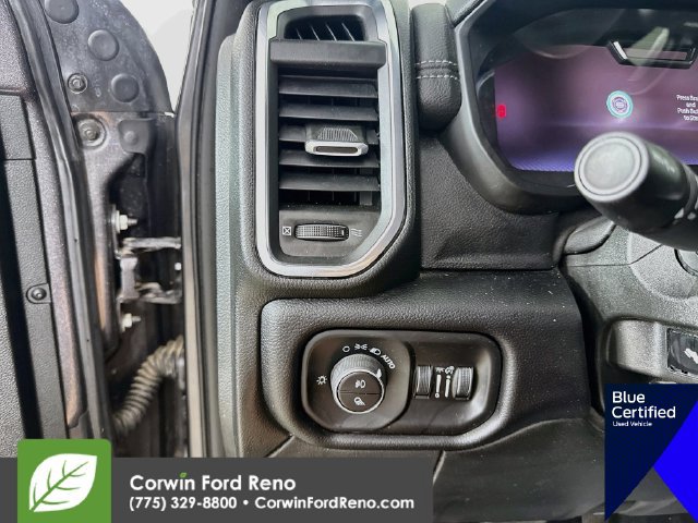 Used 2025 RAM 2500 Laramie AWD/4WD image 14