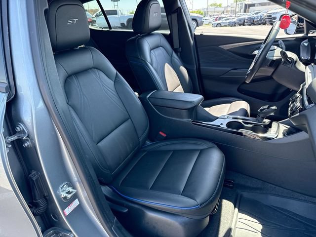 Used 2025 Buick Envista Sport Touring w/ Convenience I Package FWD image 24