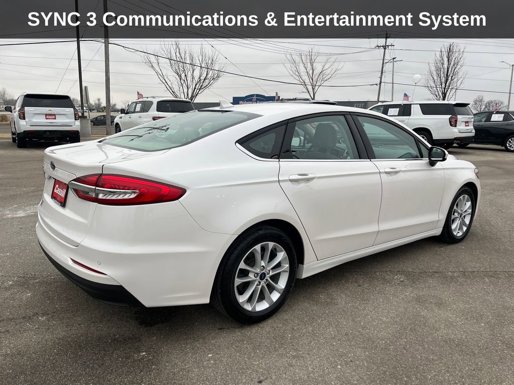 Used 2020 Ford Fusion SE image 6