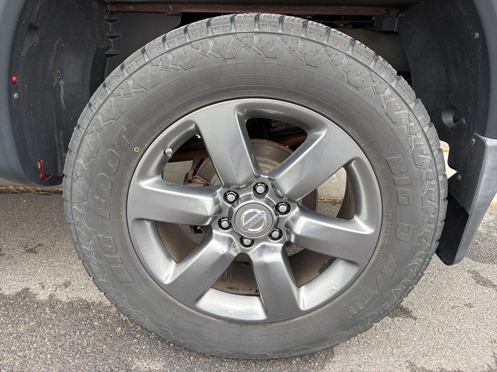 Used 2015 Nissan Titan SV w/ SV Value Truck Package image 41