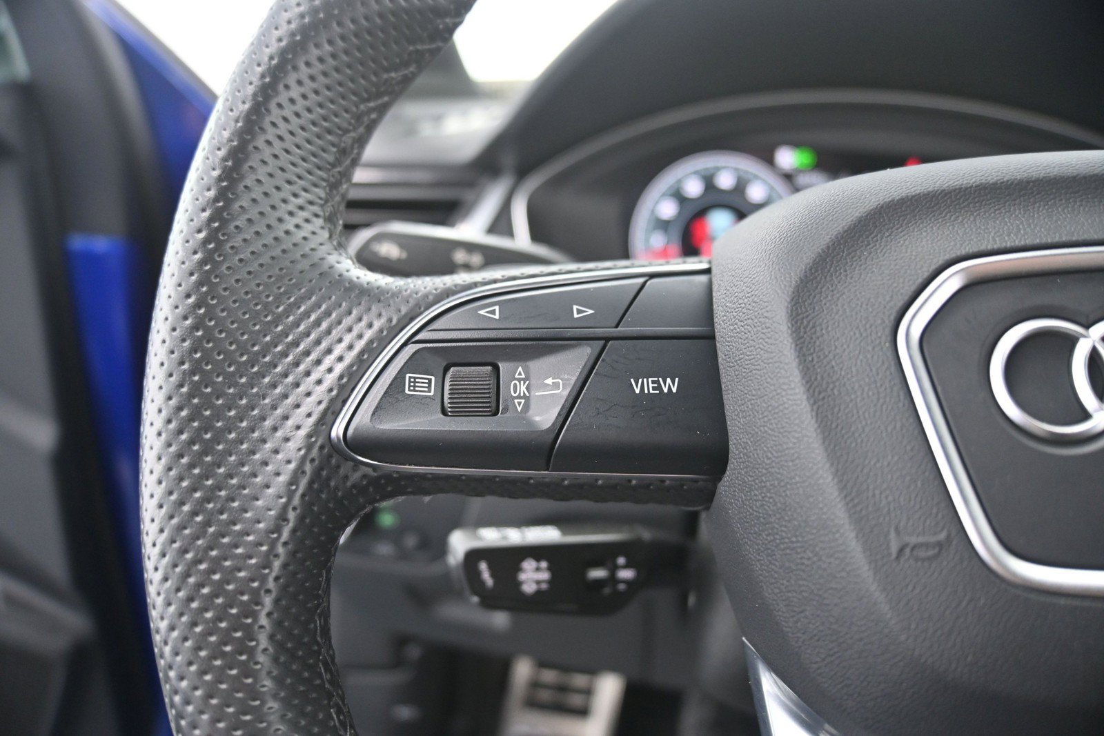 Used 2024 Audi SQ5 Prestige AWD/4WD image 30
