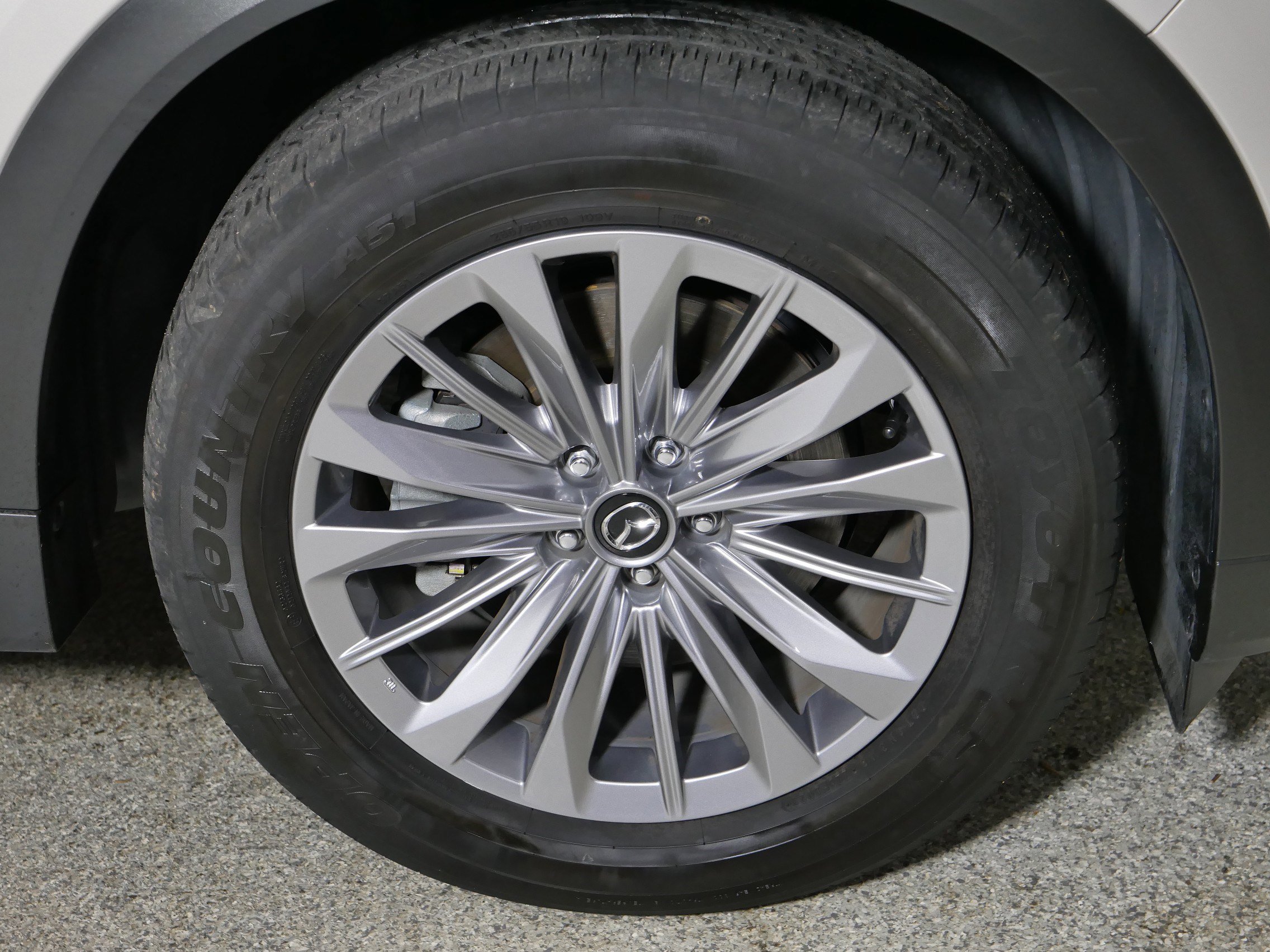 Used 2024 MAZDA CX-90 Plug-In Hybrid w/ Preferred AWD/4WD image 15