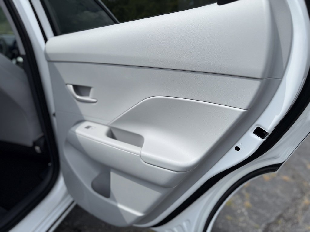 New 2025 Hyundai Kona SEL image 21