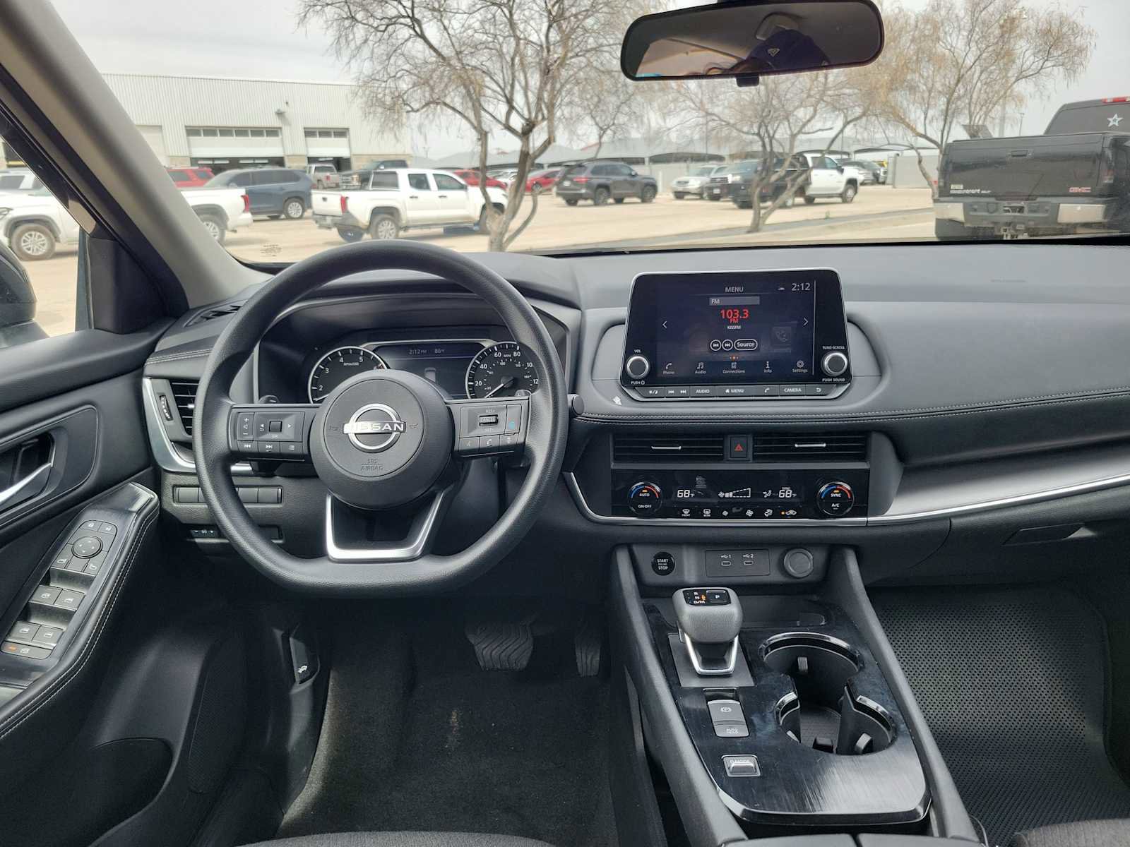 Used 2024 Nissan Rogue SV image 14