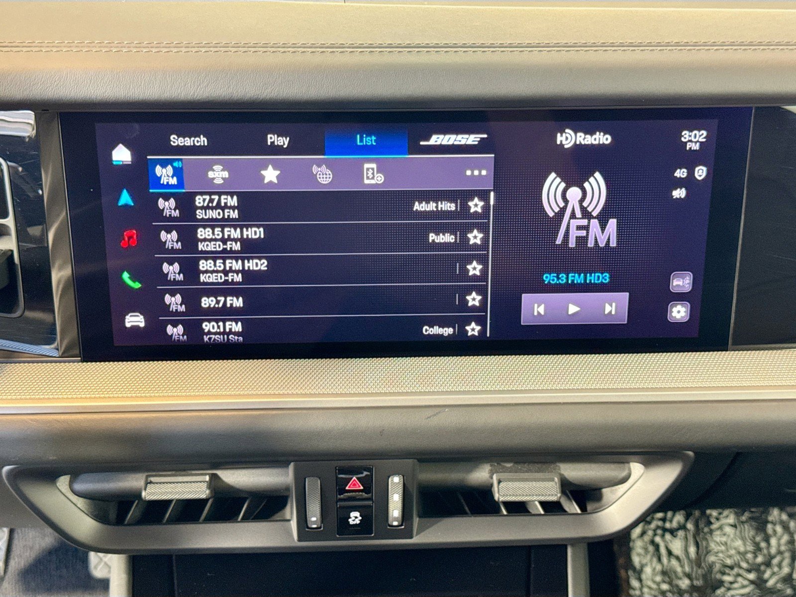 Used 2025 Porsche Cayenne image 15