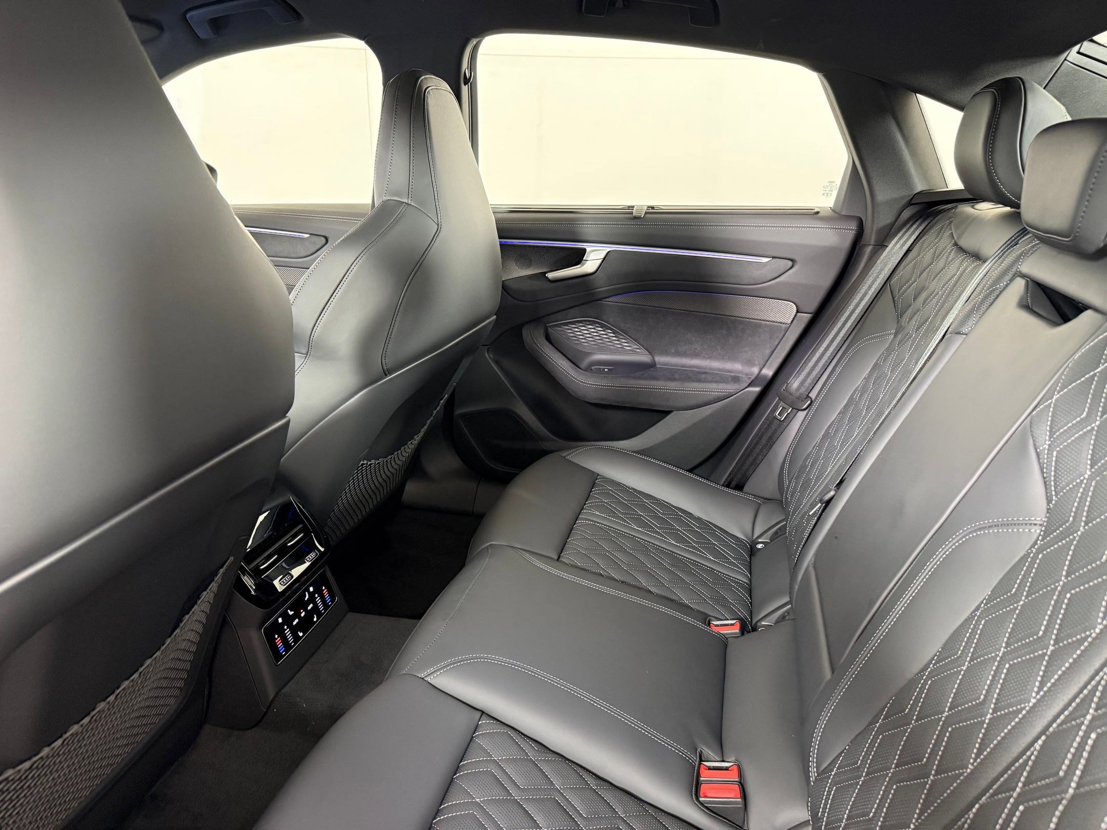 New 2026 Audi A6 Prestige image 24