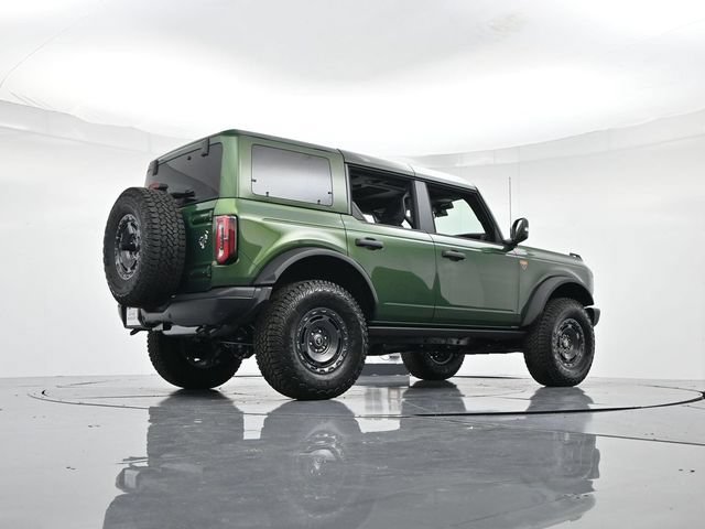 Used 2025 Ford Bronco Badlands AWD/4WD image 32