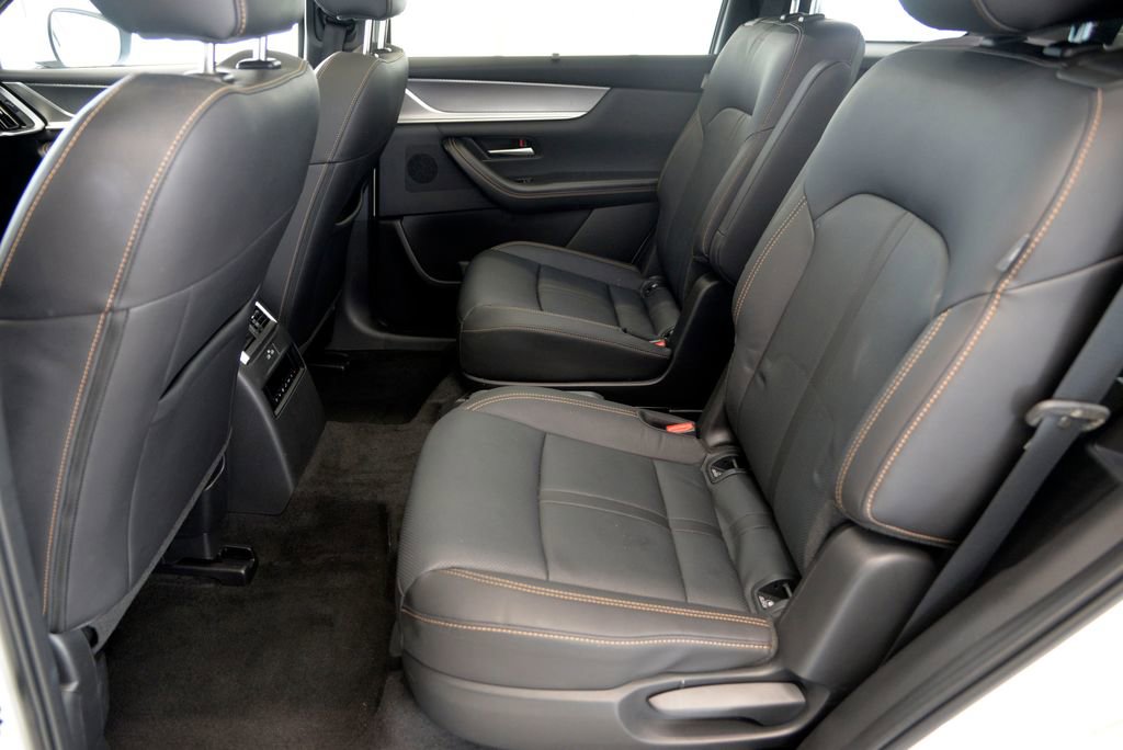 Certified 2024 MAZDA CX-90 Plug-In Hybrid w/ Premium Pkg image 28