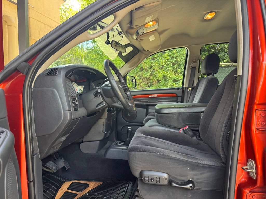 Used 2005 Dodge Ram 1500 Truck SLT w/ Daytona Edition Group AWD/4WD image 9