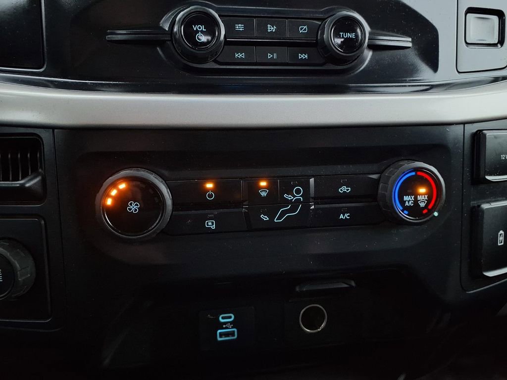 Used 2021 Ford F150 XL image 14