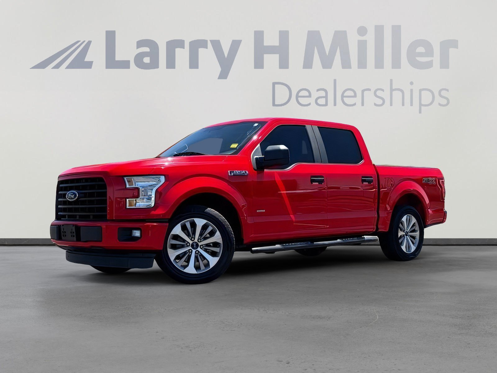Used 2017 Ford F150 XL w/ Equipment Group 101A Mid RWD image 1