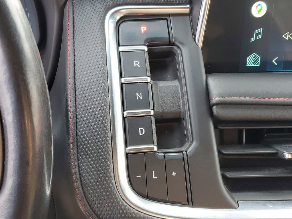 Used 2022 Chevrolet Tahoe RST w/ Luxury Package image 17