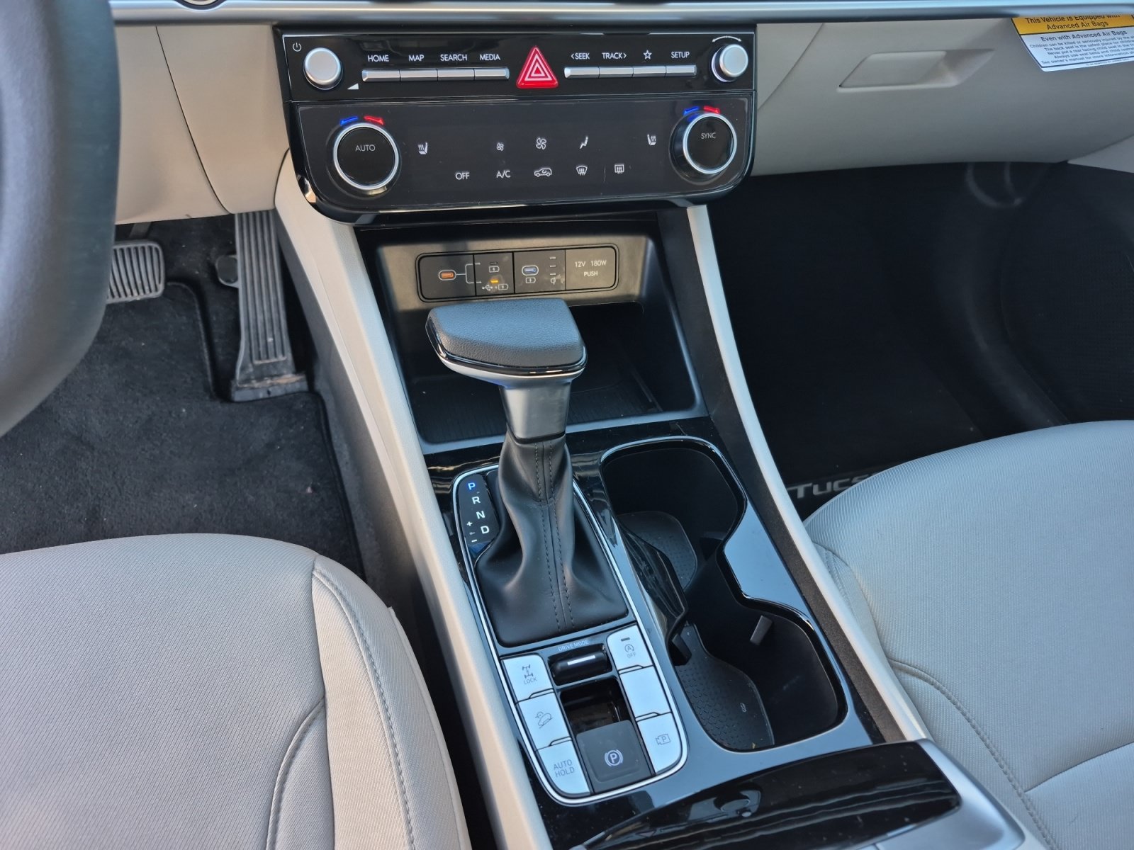 Used 2025 Hyundai Tucson SEL AWD/4WD image 12