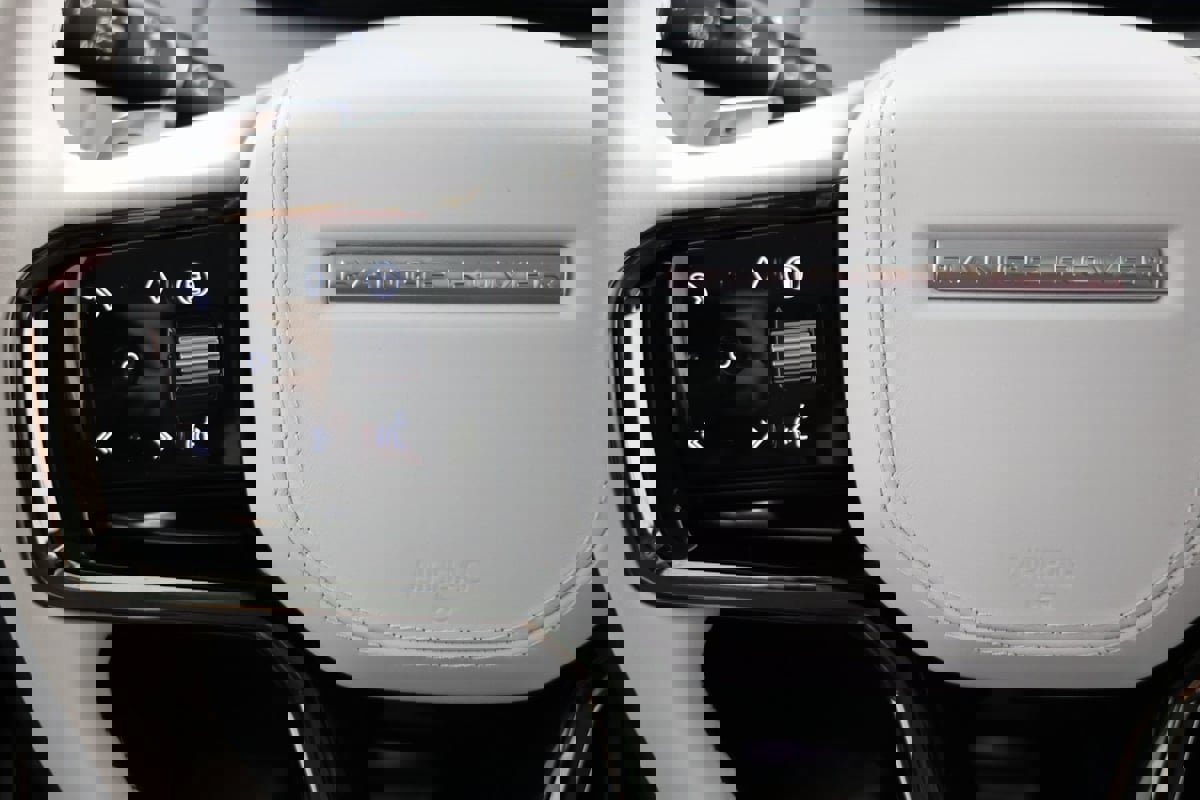 Used 2024 Land Rover Range Rover Sport Dynamic SE image 27