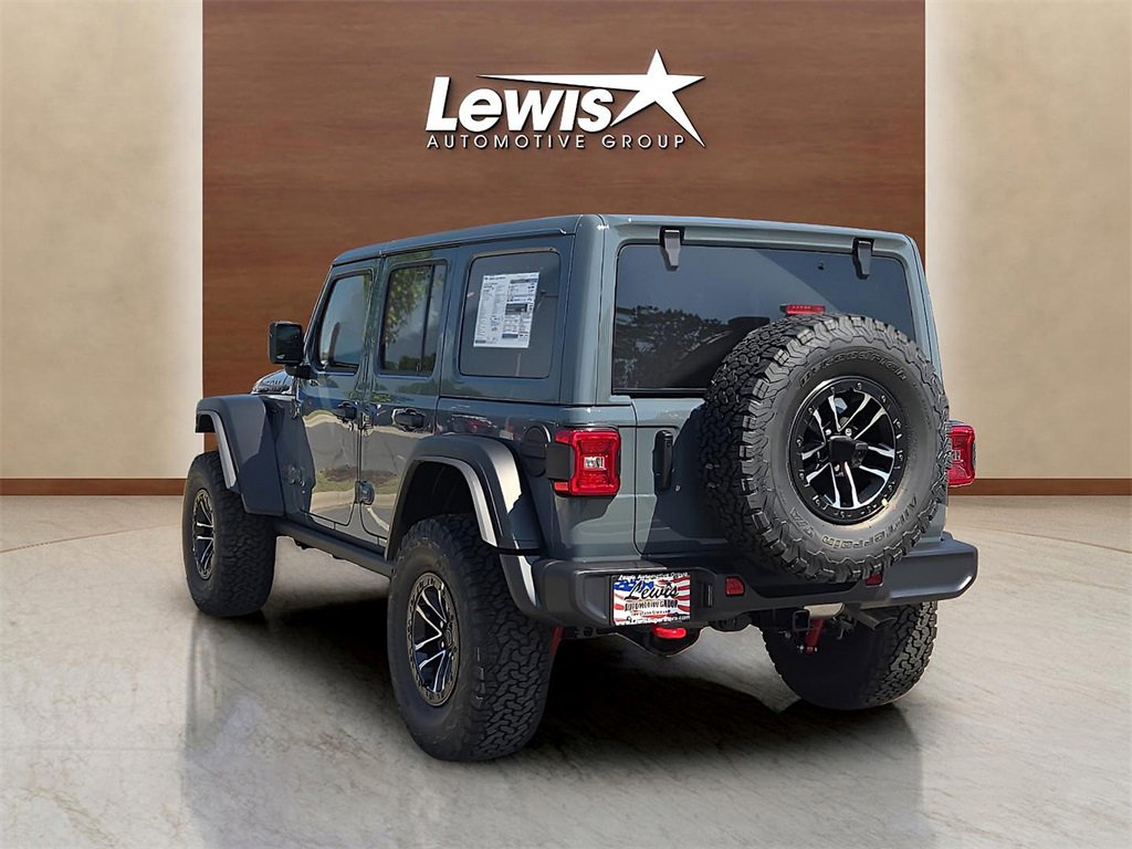 New 2025 Jeep Wrangler Unlimited Rubicon w/ XTREMEE 35" Tire Package image 4
