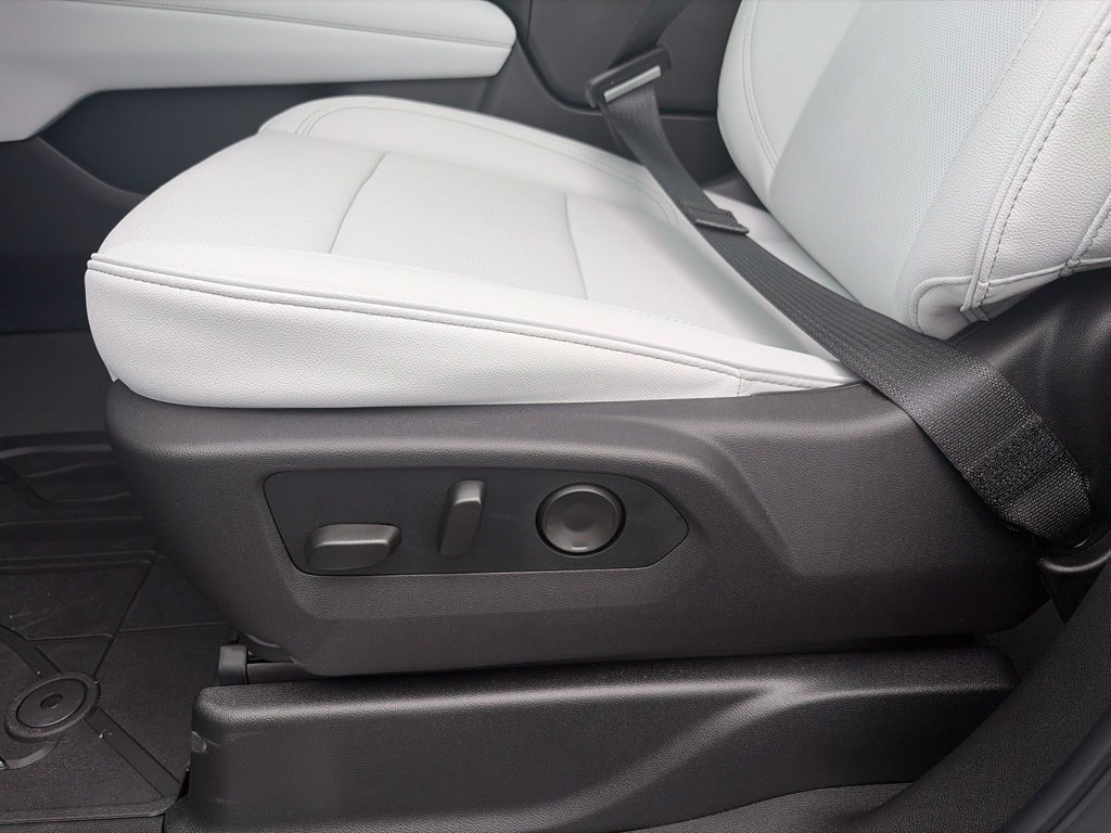 New 2027 Chevrolet Tahoe Premier w/ Advanced Technology Package AWD/4WD image 13