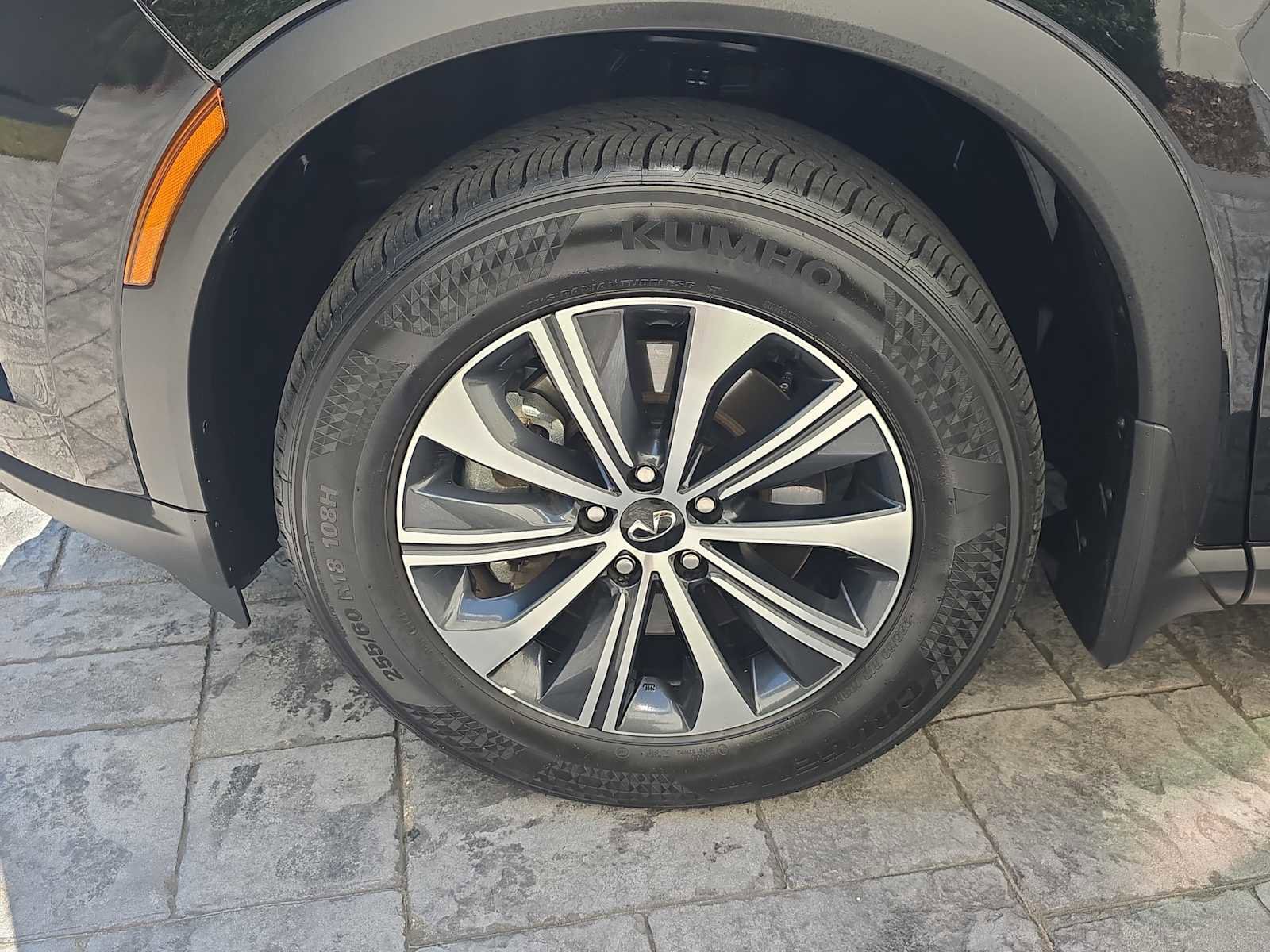 Used 2025 INFINITI QX60 Pure image 8