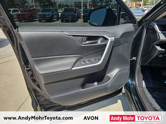 Used 2023 Toyota RAV4 LE FWD image 11