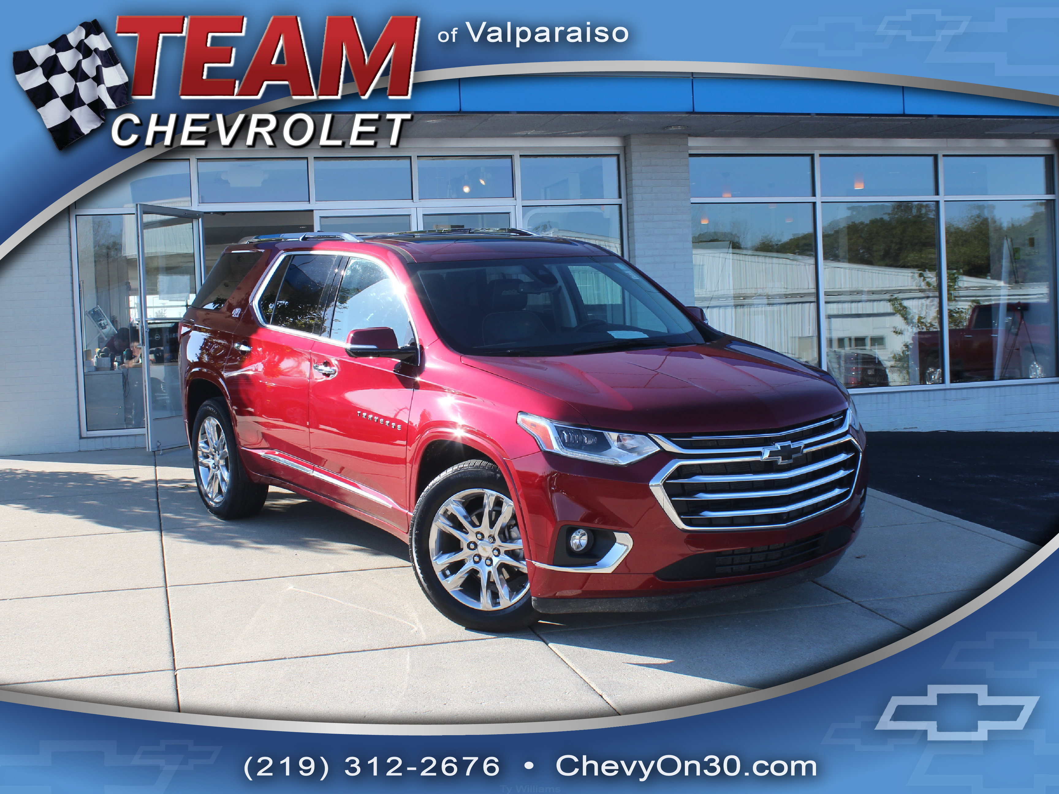 Used 2020 Chevrolet Traverse High Country FWD image 1