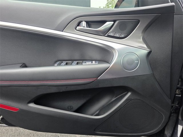 Used 2025 Genesis G70 3.3T Advanced image 21