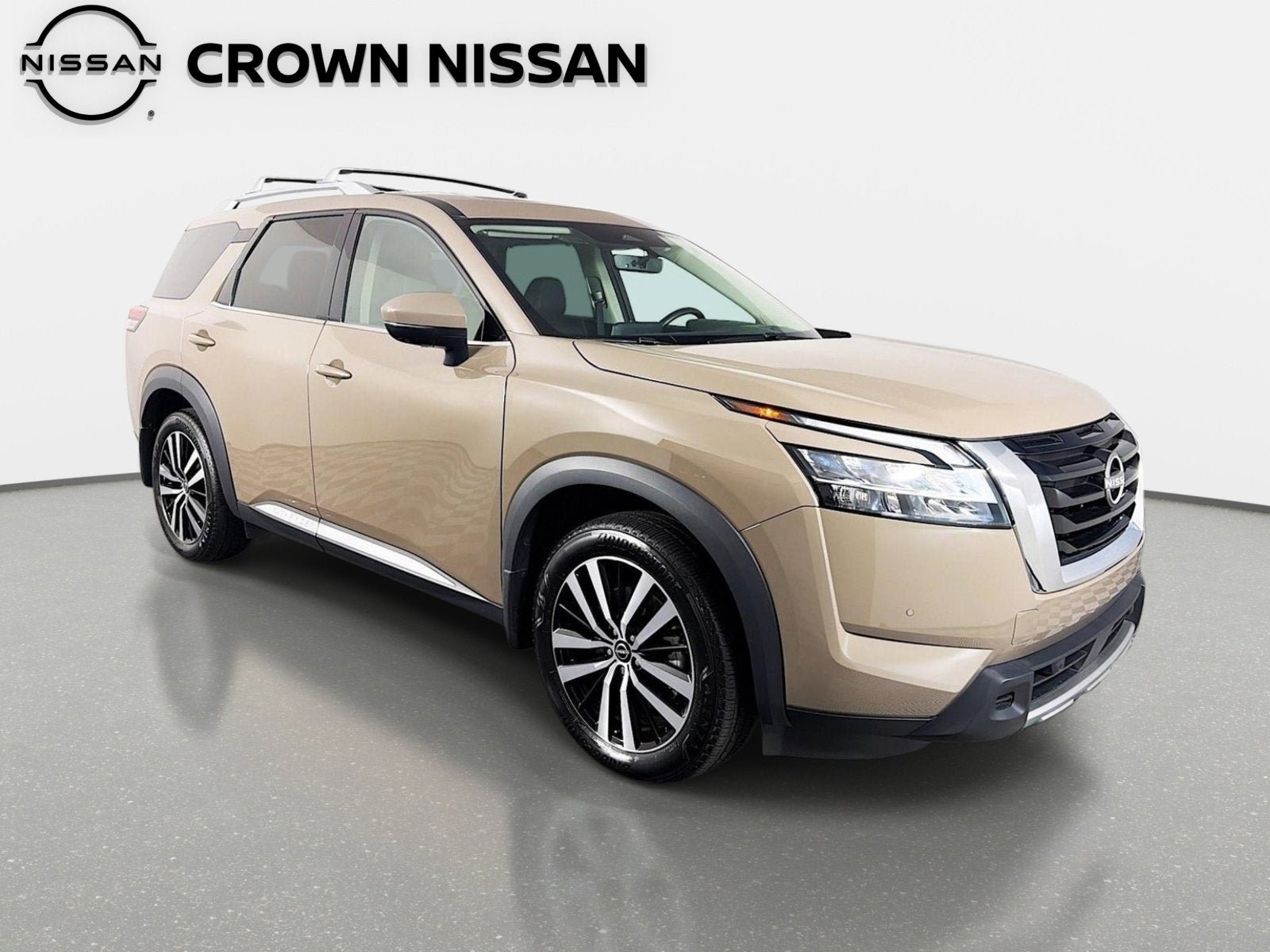 Certified 2024 Nissan Pathfinder Platinum w/ Cargo Package AWD/4WD image 3