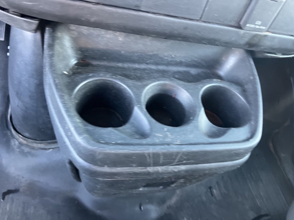 Used 2015 Chevrolet Express 2500 RWD image 31