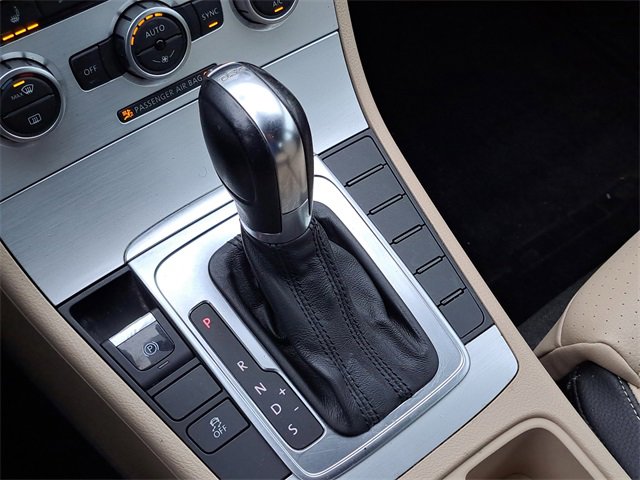 Used 2013 Volkswagen CC Sport image 18