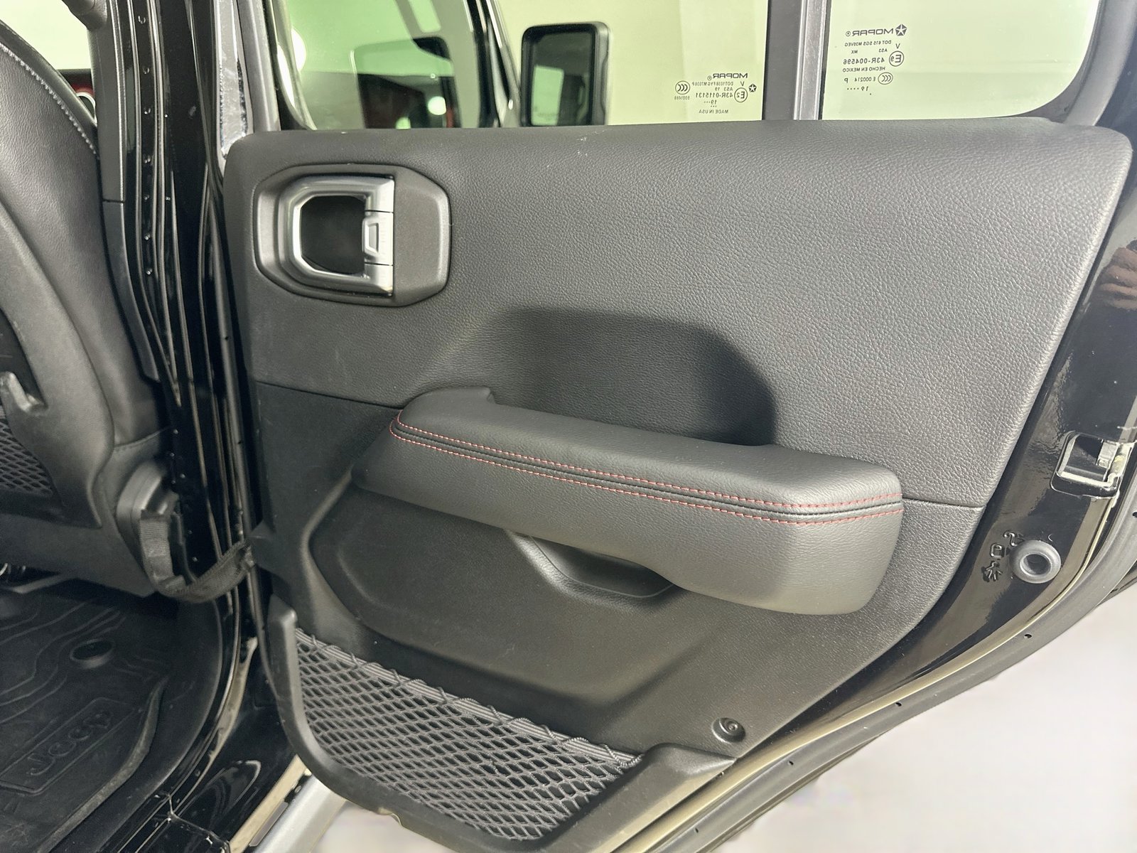 Used 2020 Jeep Gladiator Rubicon AWD/4WD image 41