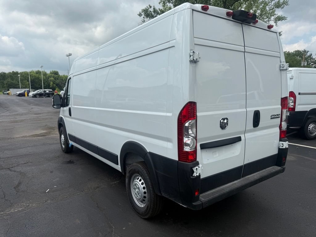 New 2026 RAM ProMaster 2500 w/ Convenience Group FWD image 6