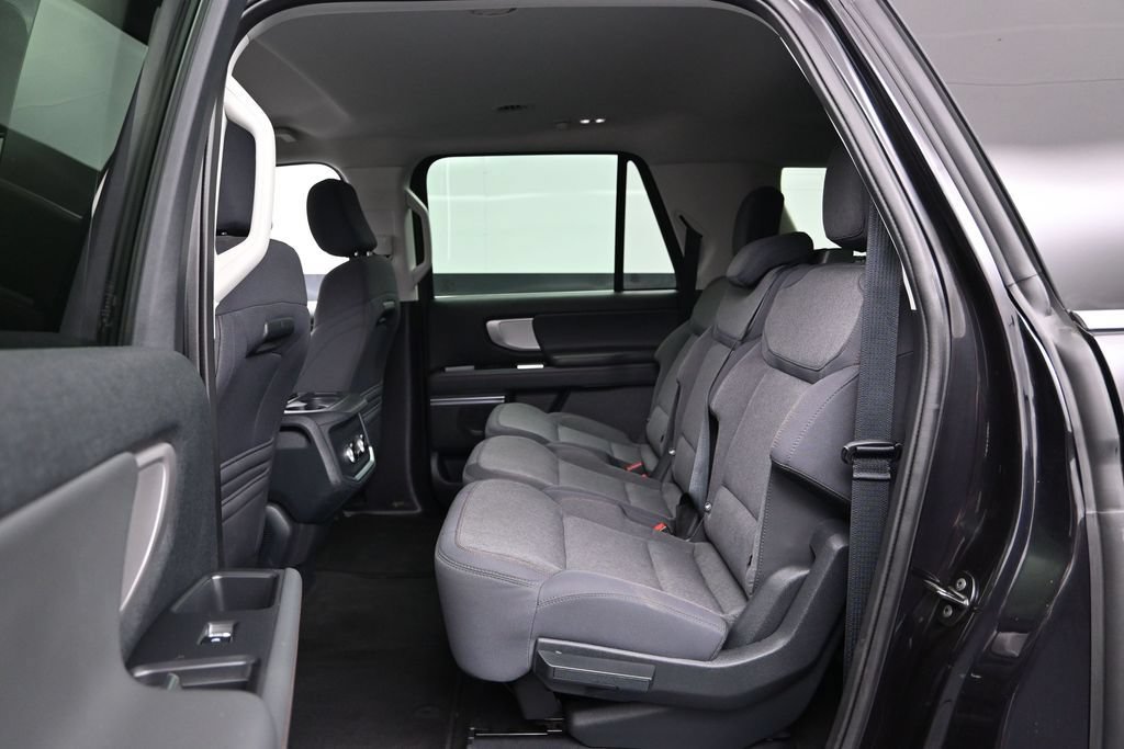 Used 2025 Ford Expedition Max Active AWD/4WD image 16