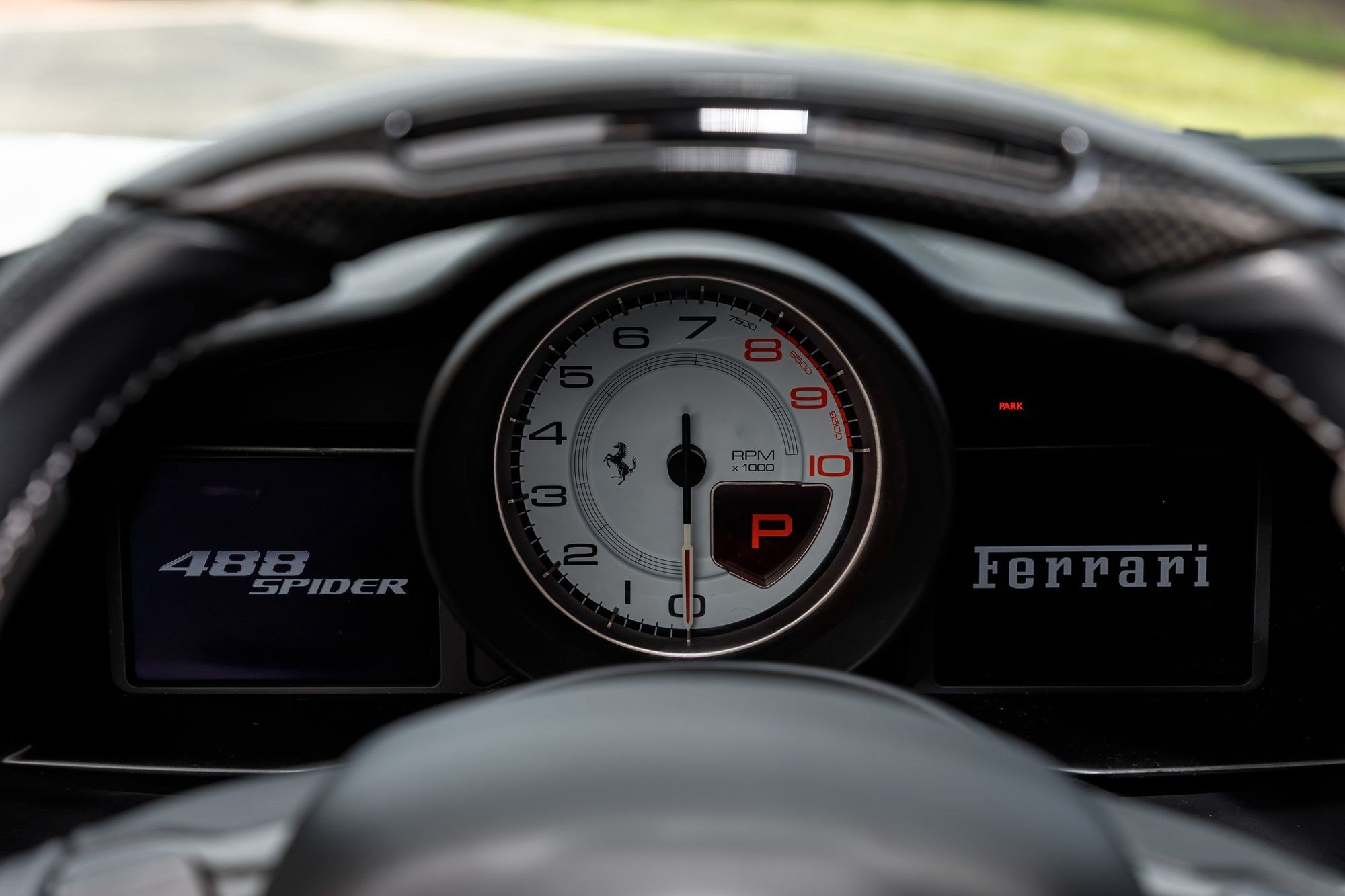 Used 2019 Ferrari 488 Spider RWD image 33