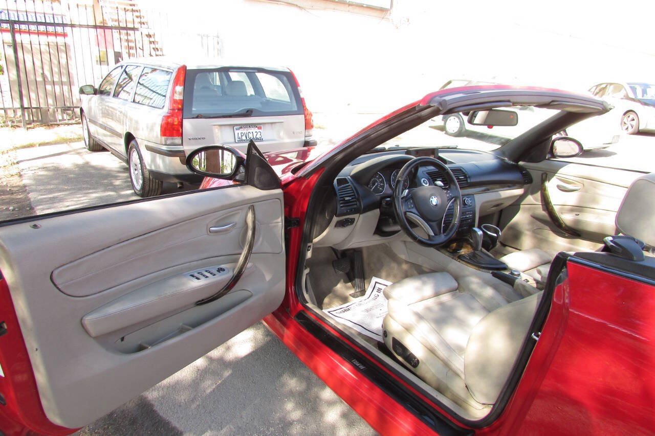 Used 2008 BMW 128i Convertible RWD image 17