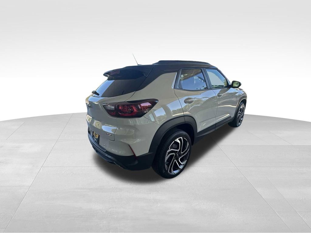 New 2026 Chevrolet TrailBlazer RS w/ Driver Confidence Package image 8