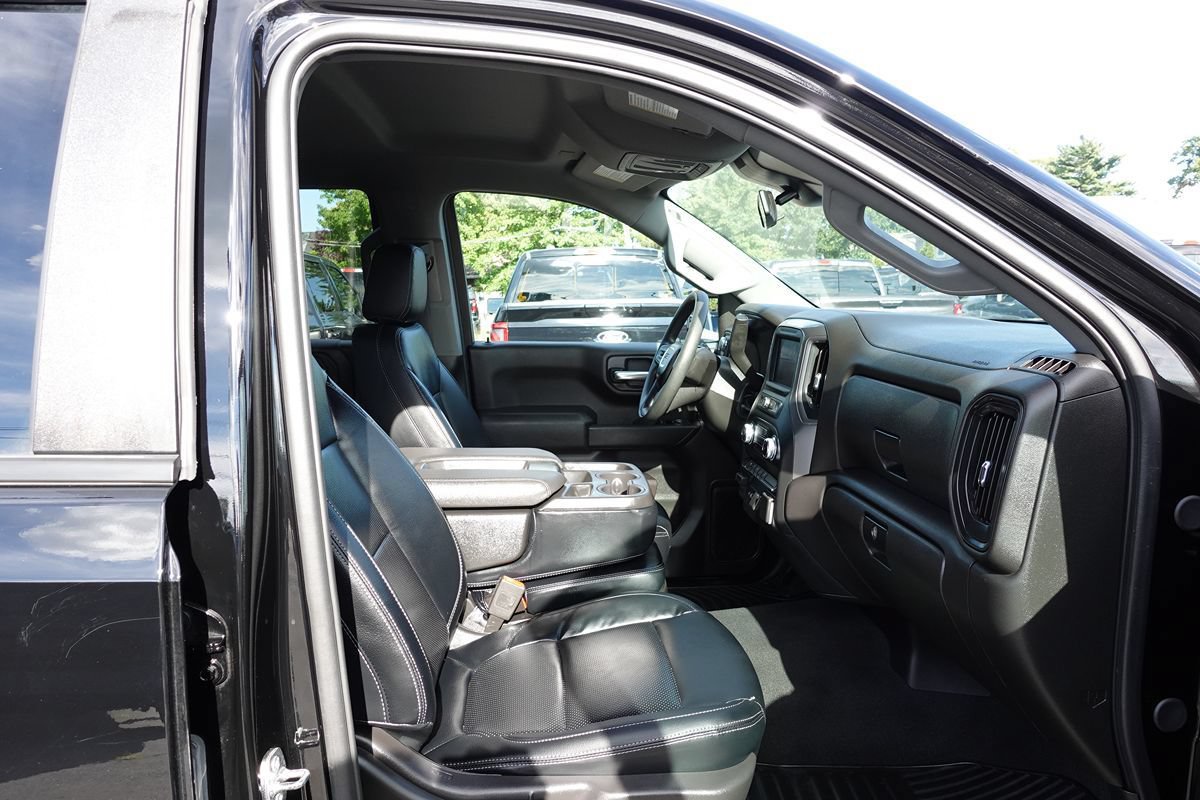 Used 2024 GMC Sierra 1500 Pro w/ Graphite Edition AWD/4WD image 29