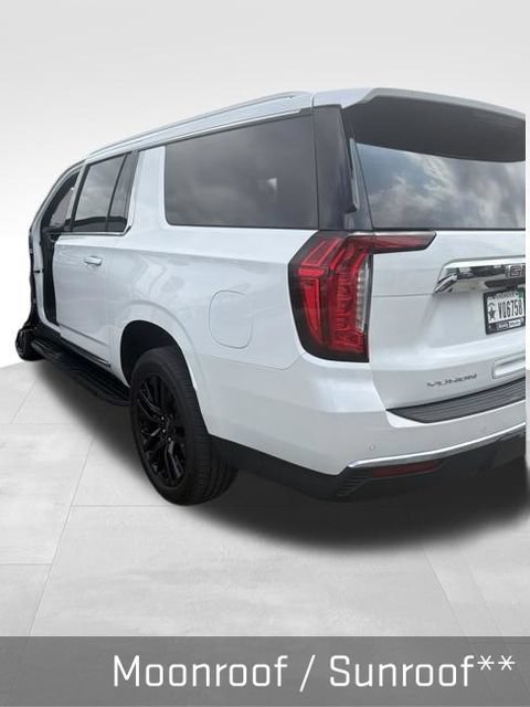 Used 2024 GMC Yukon XL SLT w/ SLT Luxury Package AWD/4WD image 6